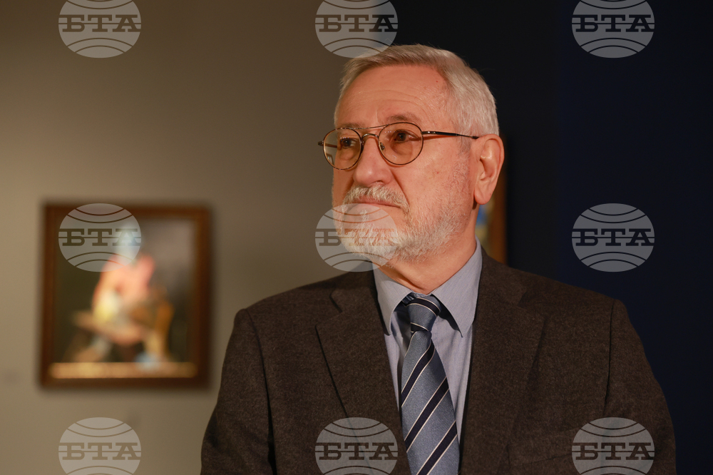 Софийска градска художествена галерия - проф. Ангел Димитров - книга - представяне