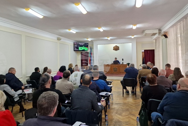 Замърсяването на въздуха в Монтана е намаляло, отчете Общината пред общинските съветници 