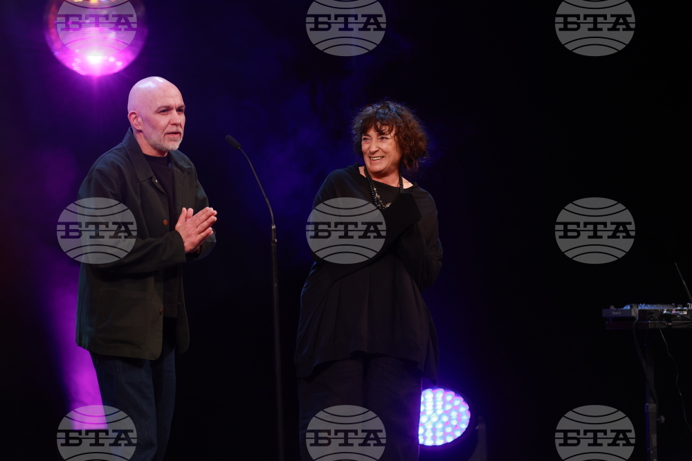 Награди  „Икар" - церемония