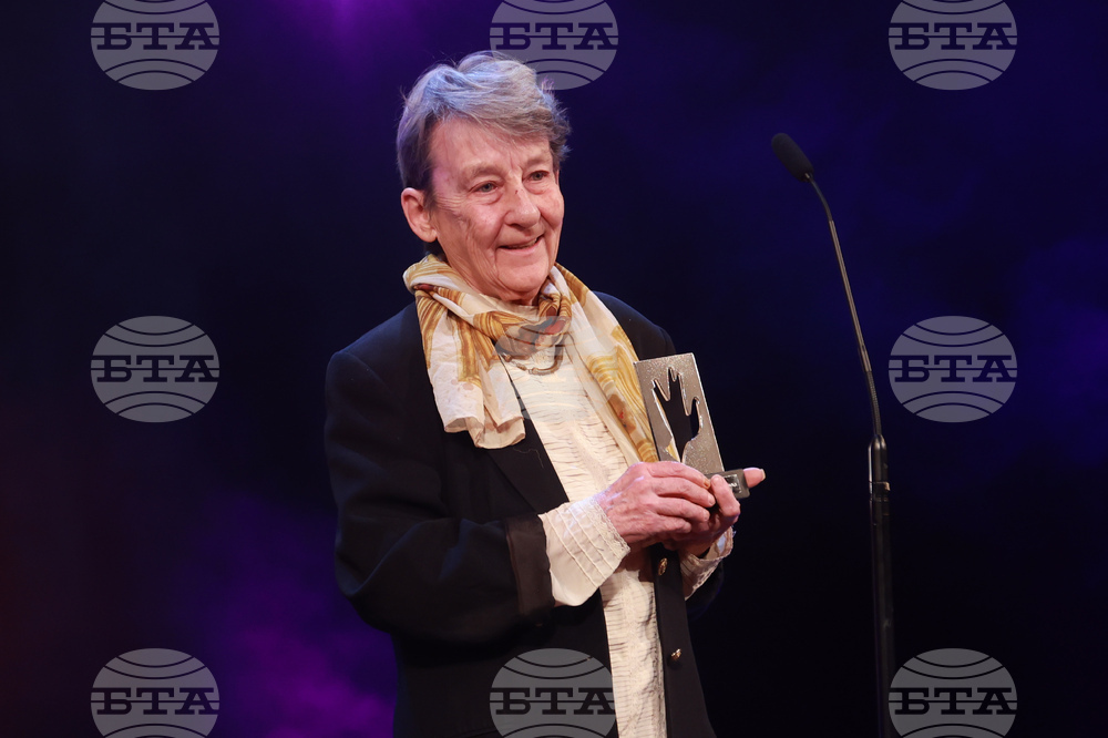 Награди  „Икар" - церемония