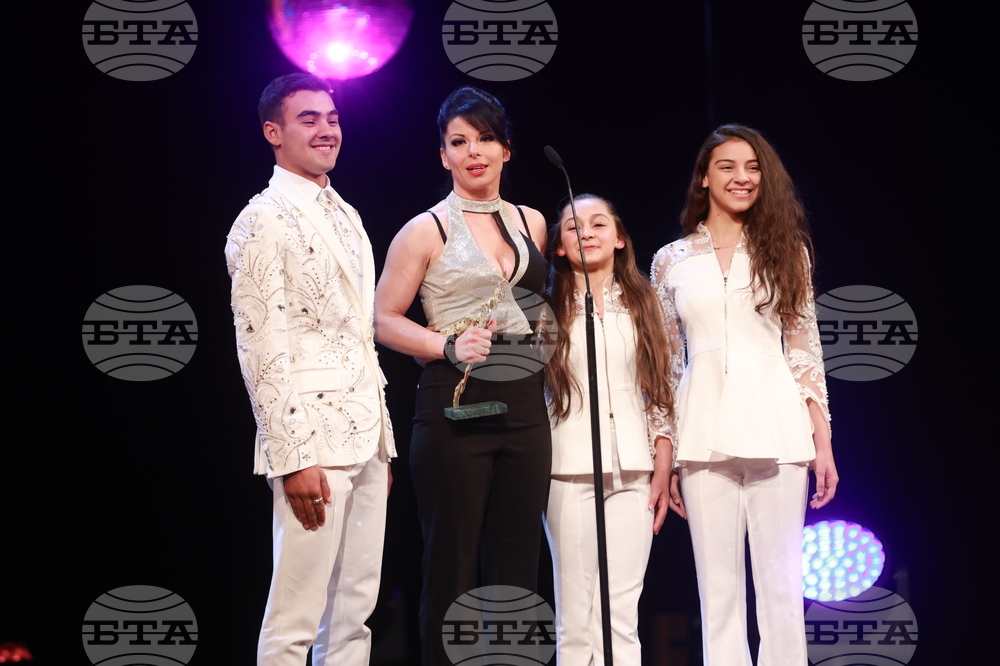 Награди  „Икар" - церемония