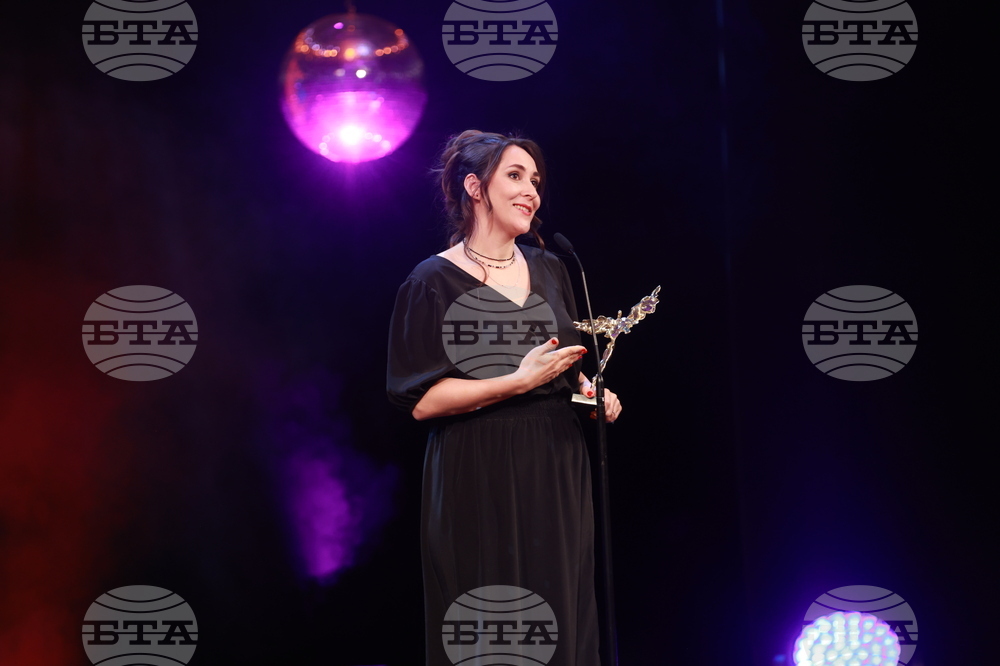 Награди  „Икар" - церемония