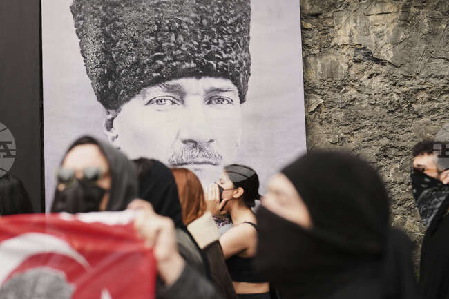 Thousands Gather in Turkish City of Yozgat to Support Jailed Istanbul Mayor Imamoglu