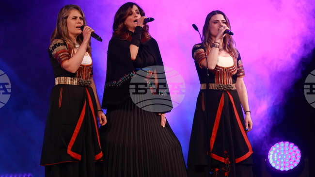 Нина Николина ще изнесе във Варна спектакъла „Любовни народни песни“ 