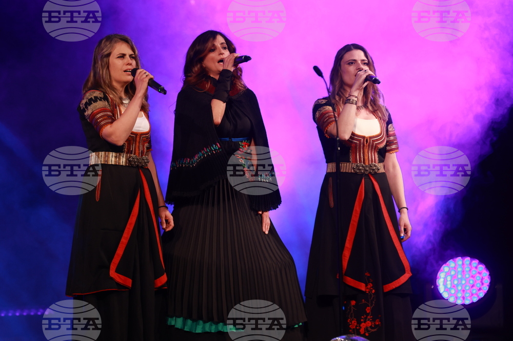 Награди  „Икар" - церемония