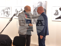 Ямбол - проф. Иван Газдов - изложба - откриване