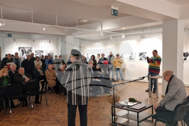 Ямбол - проф. Иван Газдов - изложба - откриване