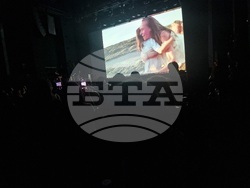 Предпремиера на „Те, вълните“. Снимка: Ваня Сухарова/БТА