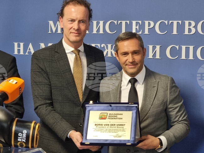 България има реален шанс да приеме европейското първенство по бокс за мъже и жени, съобщи Красимир Инински