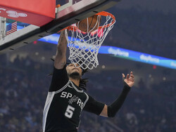 Spurs Cavaliers Basketball