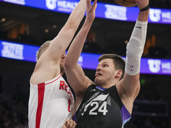 Rockets Jazz Basketball
