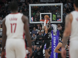 Rockets Jazz Basketball
