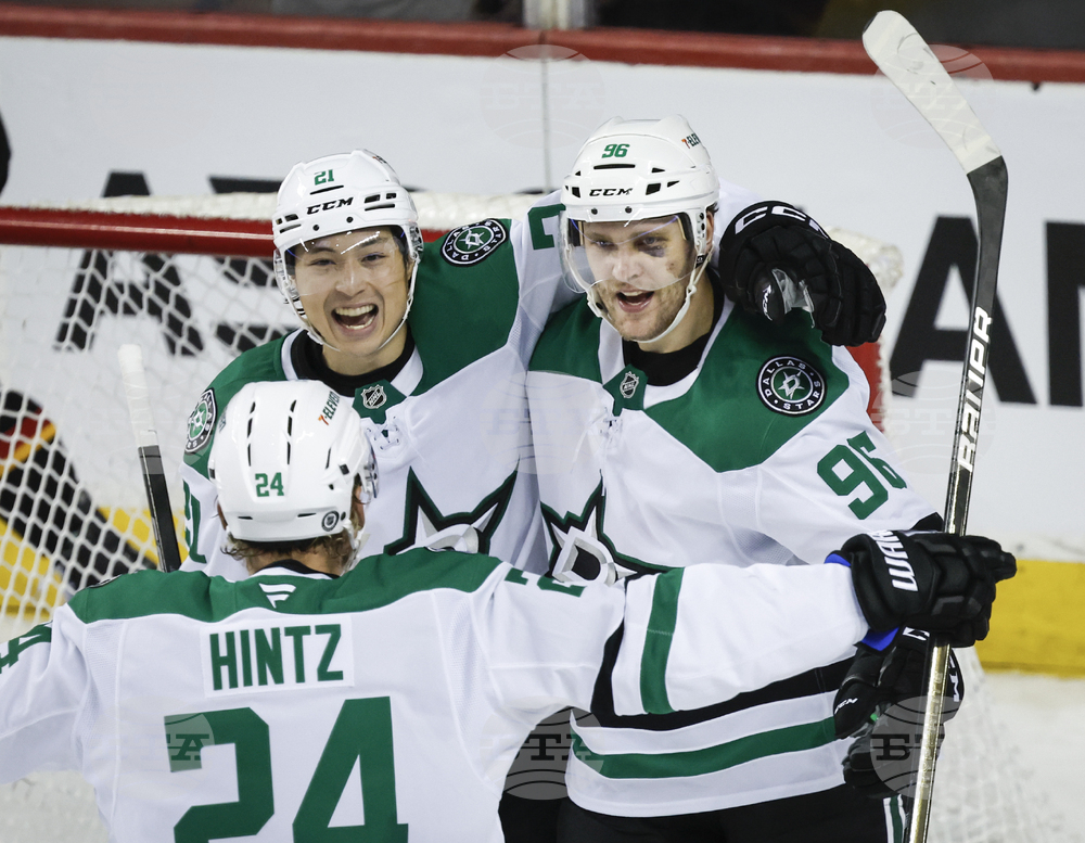 Далас намери място в плейофите на Националната хокейна лига след победа над Сиатъл