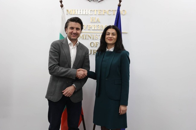 Tourism Minister, Vidin Regional Governor Discuss Opportunities for Development of Local Tourism