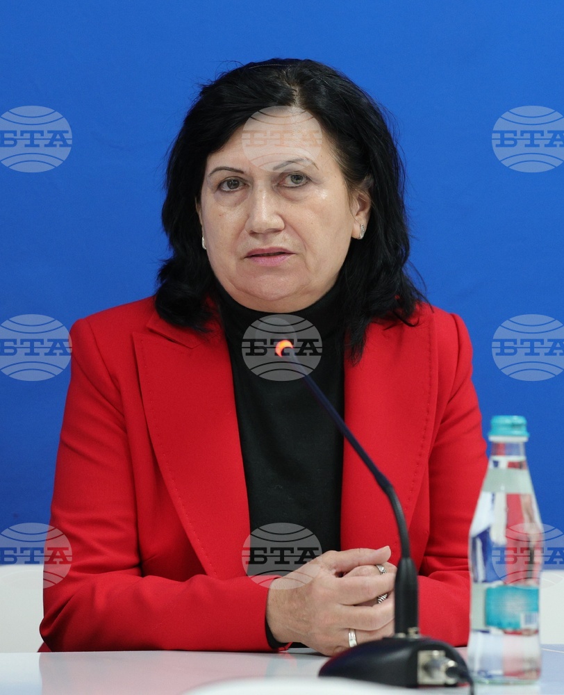 Ролята на Филиала на Русенския университет в Разград е значима, каза директорът му проф. Станка Дамянова