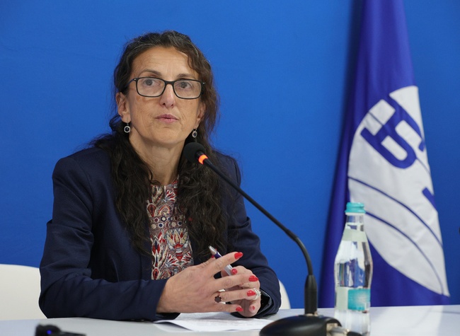 Разградската библиотека ще се оборудва по проект със съвременни технически средства, каза главният библиотекар Мила Маринова