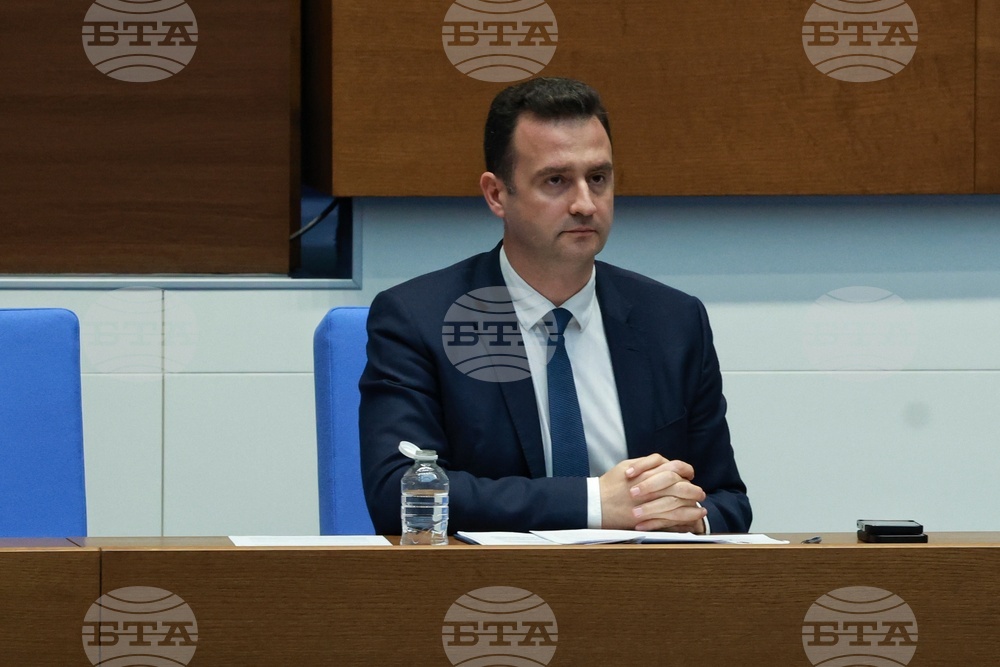 Капацитетът на газовото хранилище в Чирен нараства с 20 процента след инсталирането на нови компресори, каза министърът на енергетиката