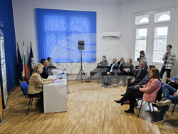 Национален пресклуб на БТА Русе - „НЕзависими от зависимости” - пресконференция