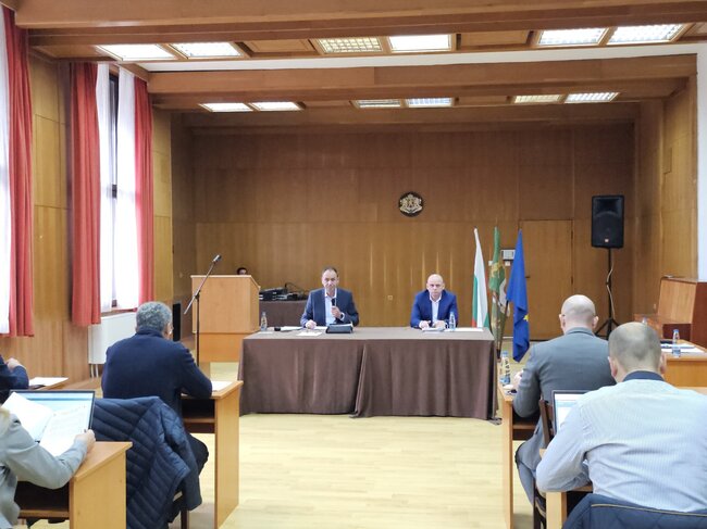 Общинският съвет в Банско прие точка, свързана с непредвидени инвестиционни разходи в общинския бюджет