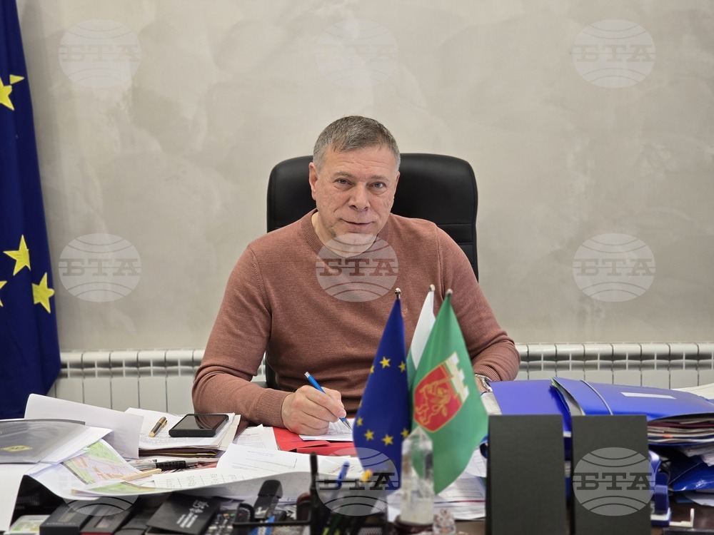 Хората мечтаят за възраждане на 100-годишното летище в Горна Оряховица, каза кметът на града Николай Рашков