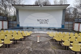 Перник - лятно кино - вандалска проява