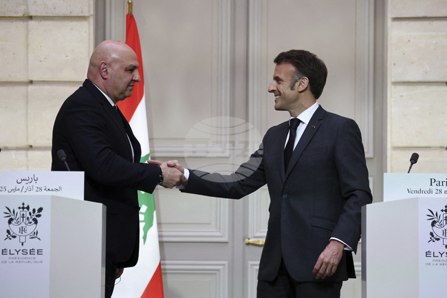 Ливанският президент призова Макрон да се намеси и да повлияе на Израел, за да спре бомбардировките на южните предградия на Бейрут 