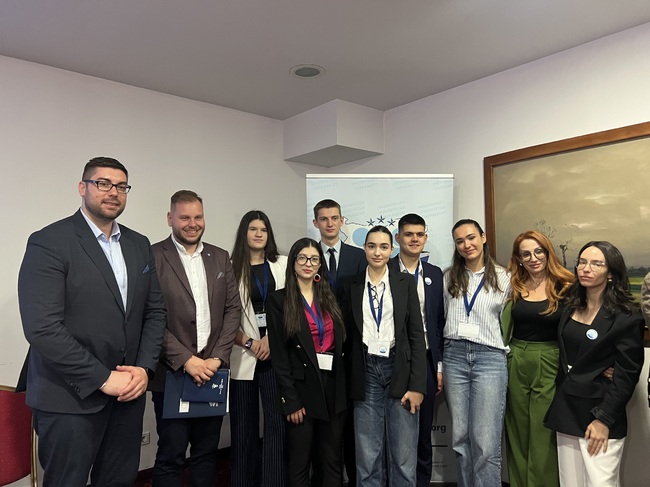 Зам.-министър Петър Младенов: Министерството на младежта и спорта е отворено за партньорства с младежкия сектор