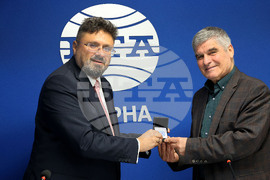 Национален пресклуб на БТА Варна - Висше училище по мениджмънт - БТА - договор - подписване