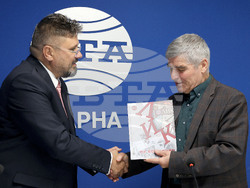 Национален пресклуб на БТА Варна - Висше училище по мениджмънт - БТА - договор - подписване