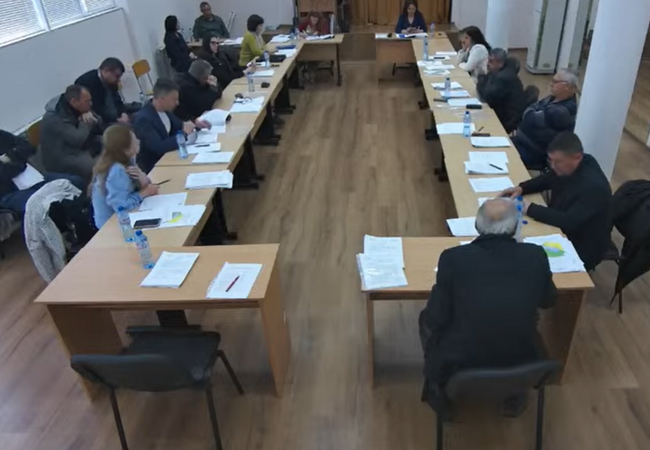 Съветниците от Ивайловград решиха да бъде отпусната сума от бюджета на общината за подпомагане зрелостниците от местното средно училище 