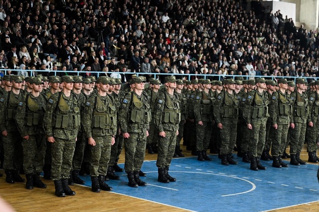 КосоваПрес: 344 новобранци от Косовските сили за сигурност положиха клетва като наследници на Армията за спасение на Косово