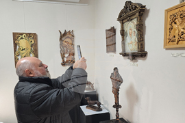 Плевен - изложба - дърворезба