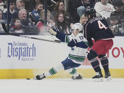 Canucks Blue Jackets Hockey