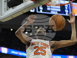 Knicks Bucks Basketball