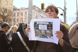 Протест срещу насилието над животни