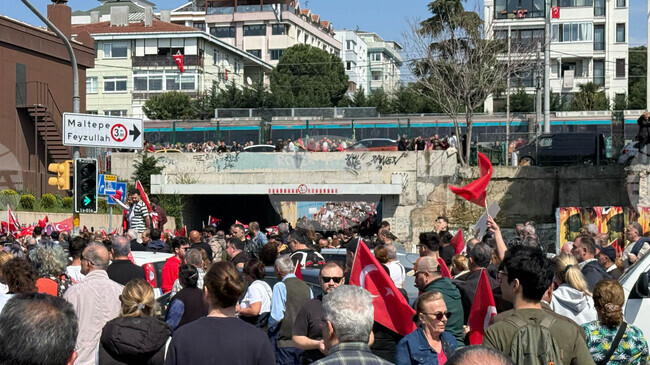 Former Istanbul Mayor Trial Hearing Adjourned After Courtroom Clash