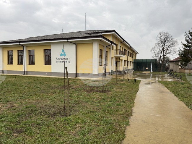 С различни занимания за деца и възрастни ще бъде отбелязана една година от създаването на Академията за таланти в казанлъшкото село Розово