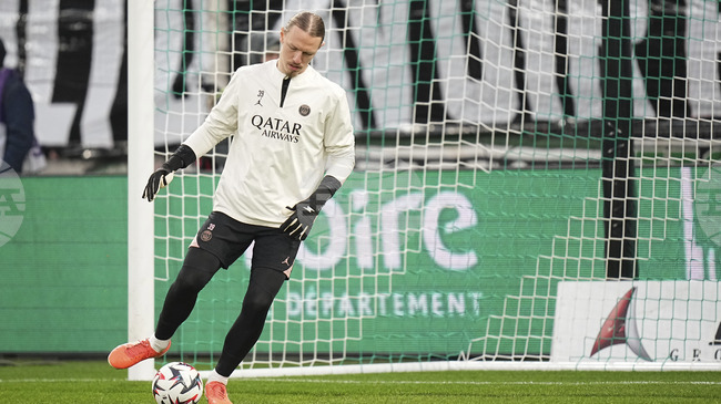 Енрике за фрактурата на Сафонов: „Той има силен характер, ще се възстанови по-бързо от обикновено“