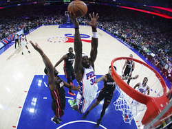 Heat 76ers Basketball