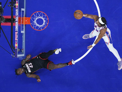 Heat 76ers Basketball