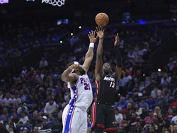 Heat 76ers Basketball