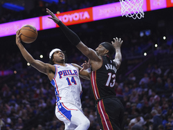 Heat 76ers Basketball