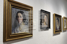 Казанлък - „...И продължавах да рисувам сама“ - изложба