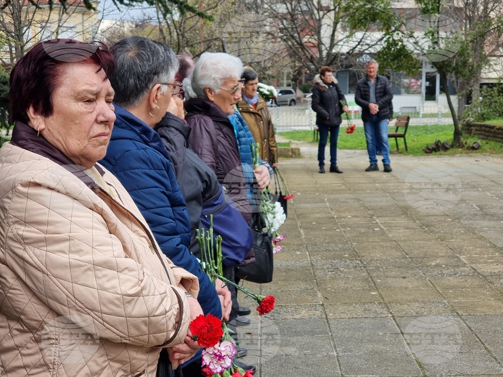 Ямбол - загинал в Газа служител на ООН Марин Маринов - поклонение