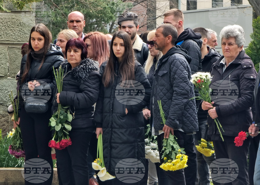 Ямбол - загинал в Газа служител на ООН Марин Маринов - поклонение