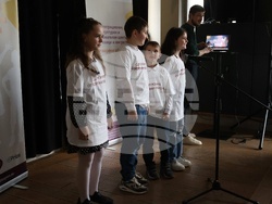 Интеграционен, културен и образователен център за деца бежанци и мигранти „Отворени обятия“ - проект за изграждане