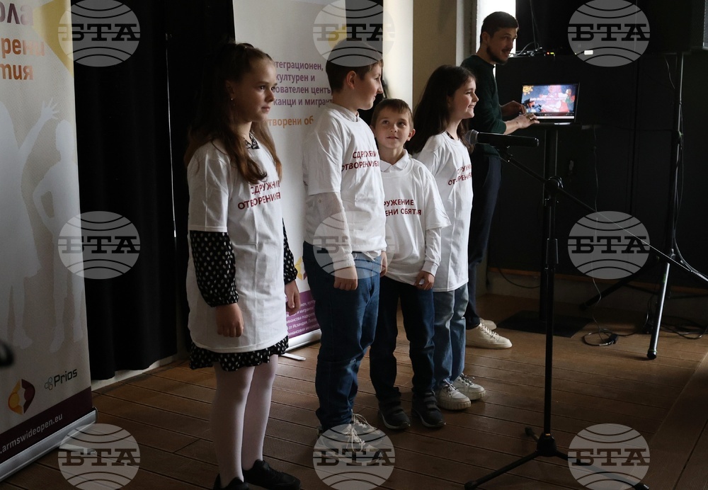 Интеграционен, културен и образователен център за деца бежанци и мигранти „Отворени обятия“ - проект за изграждане