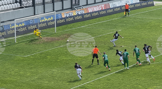 Локомотив (Пловдив) нанесе втора загуба на Лудогорец от началото на сезона в Първа лига