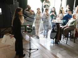 Интеграционен, културен и образователен център за деца бежанци и мигранти „Отворени обятия“ - проект за изграждане