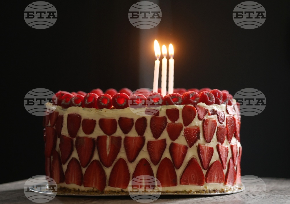 Интеграционен, културен и образователен център за деца бежанци и мигранти „Отворени обятия“ - проект за изграждане